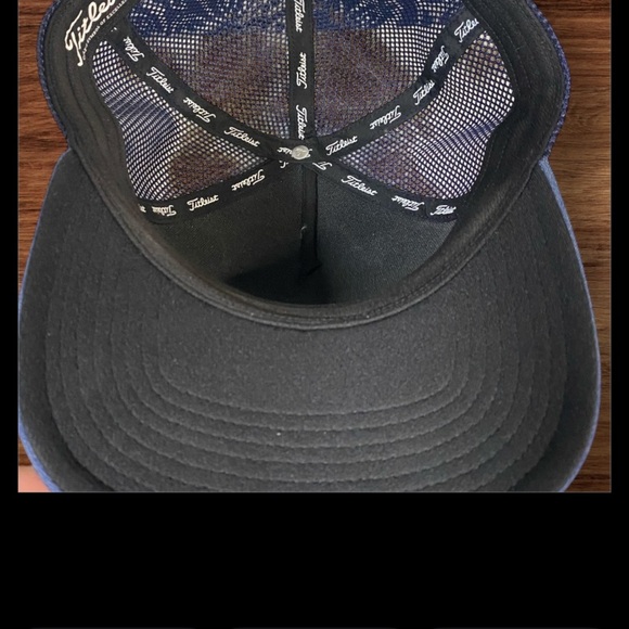 Titleist Golf Hat Blue Excellent Condition - Picture 5 of 6